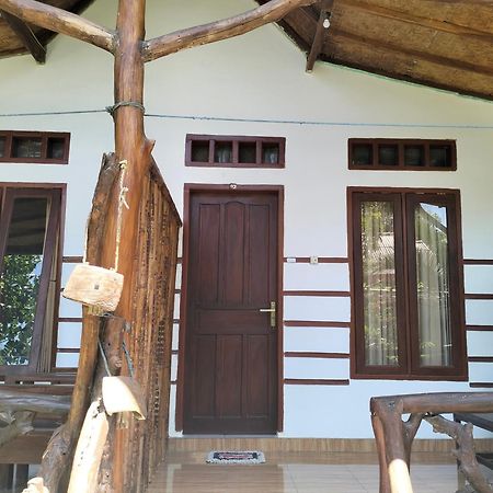 Nadil Homestay Kuta  Экстерьер фото