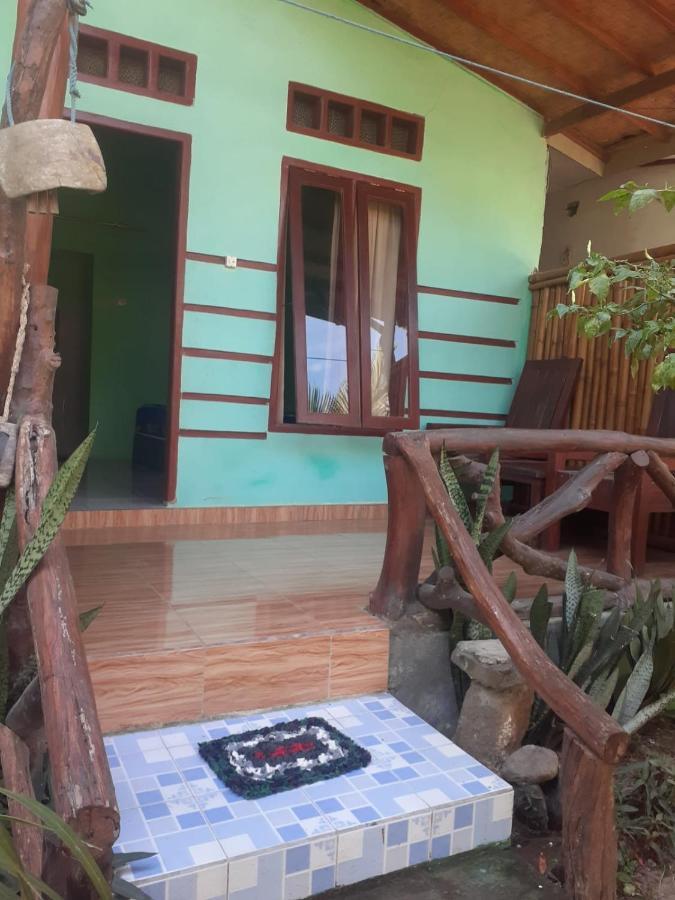 Nadil Homestay Kuta  Экстерьер фото
