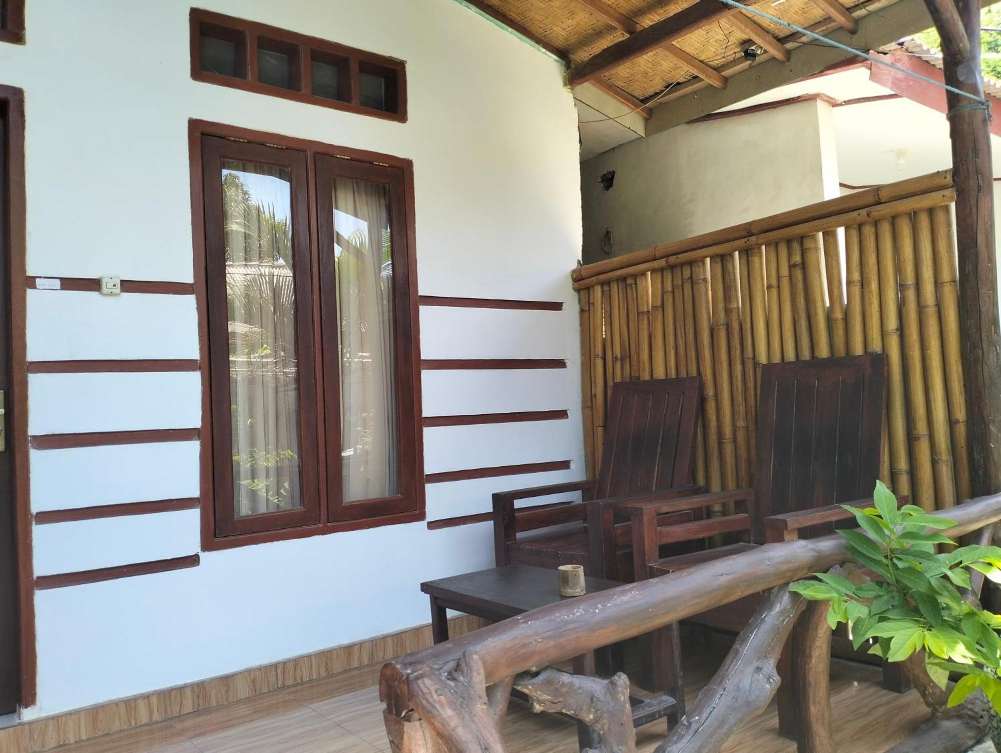Nadil Homestay Kuta  Экстерьер фото
