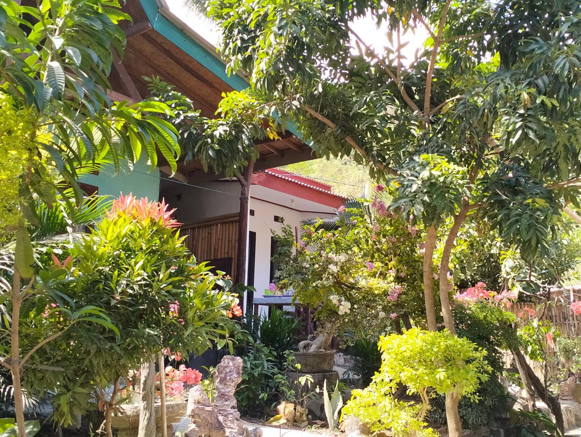 Nadil Homestay Kuta  Экстерьер фото