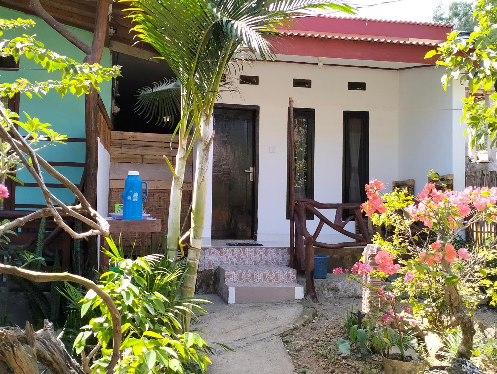 Nadil Homestay Kuta  Экстерьер фото